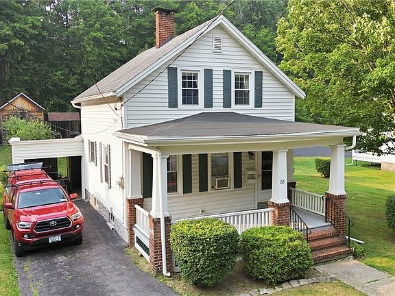 2nd image of 68 W Monroe St