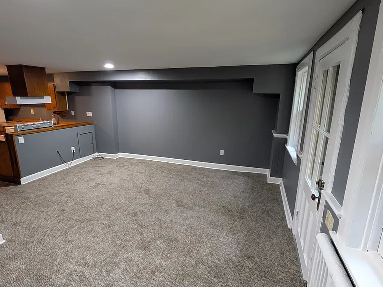136 Lancaster St — Photo 10