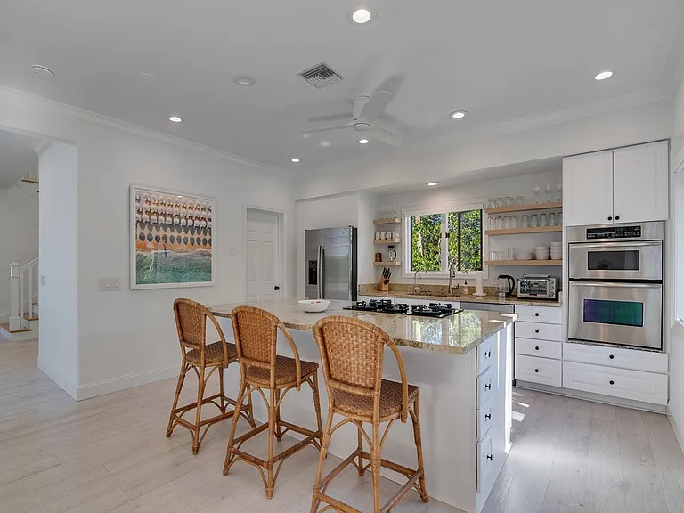 1635 S Highway A1A — Photo 17