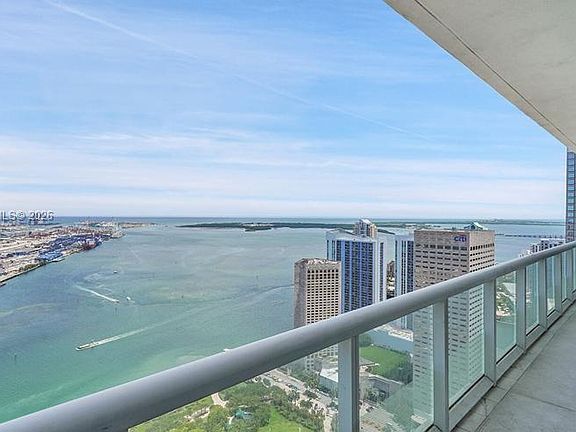 4th image of 50 Biscayne Blvd APT 5406