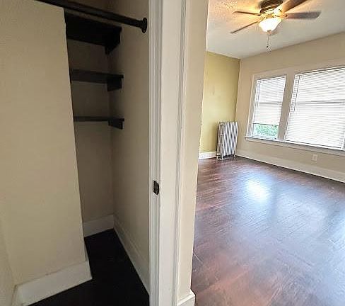3rd image of 6804 W Clinton Ave APT 14