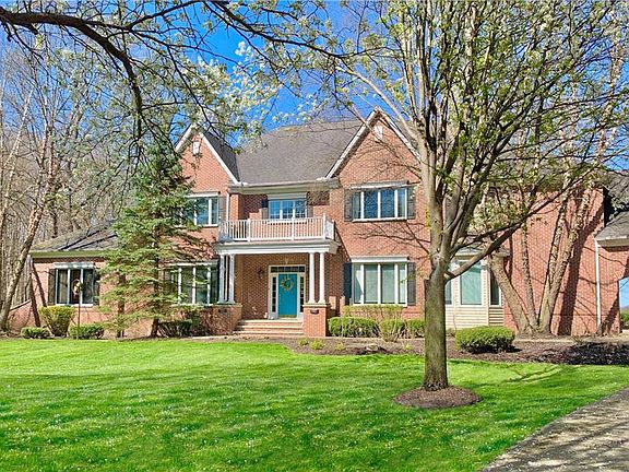 4th image of 8295 Sanctuary Dr