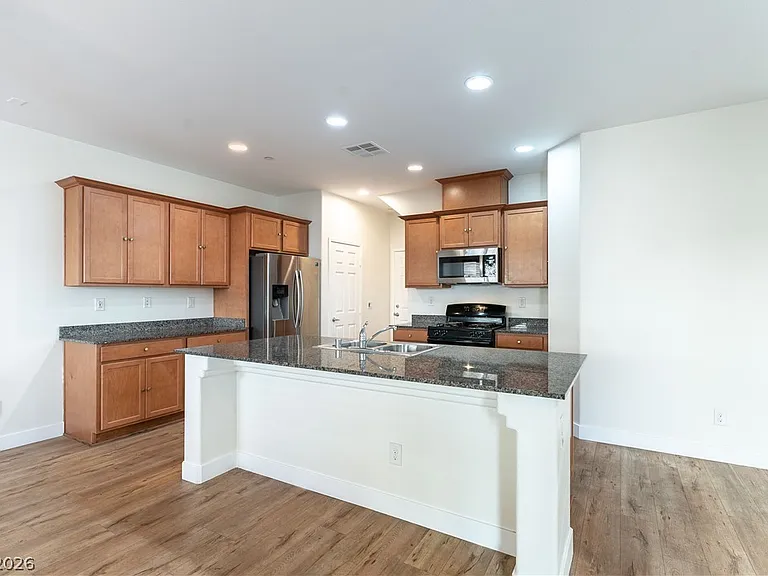 1134 Jesse Harbor Ave — Photo 5