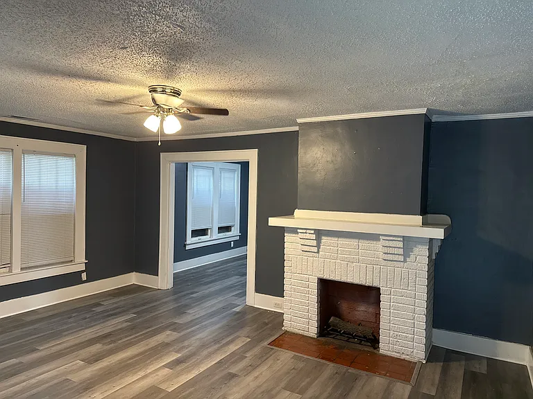714 Inez St — Photo 2