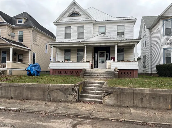 1721 Spring St, Parkersburg, WV 26101