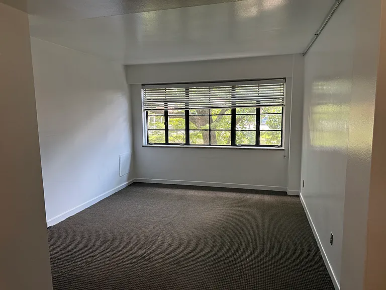 3603 Kavanaugh Blvd #B21 — Photo 3