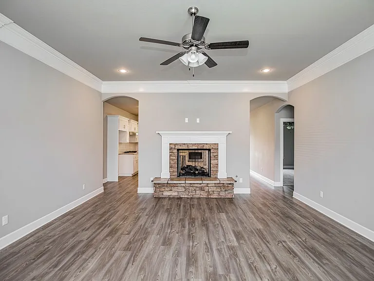 870 Bob Glen Cir — Photo 5