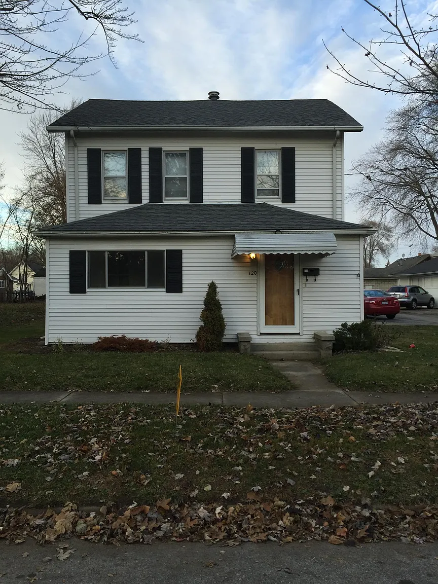 120 Liberty St photo 1