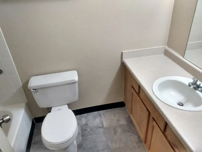 345 N 5th St #60 — Photo 3