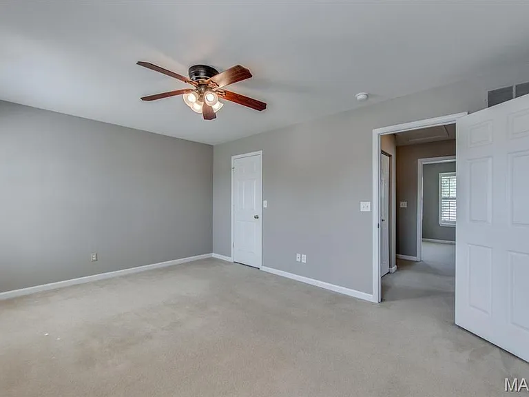 110 Hawks Haven Dr — Photo 22