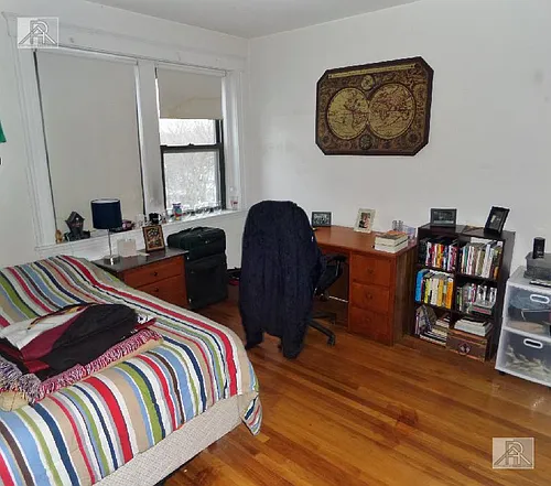 27 Egremont Rd Photo 1