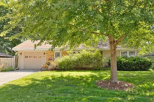4509 Wakonda Pkwy Photo 1