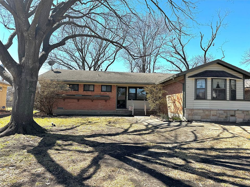 1st image of 9059 Leaside Dr