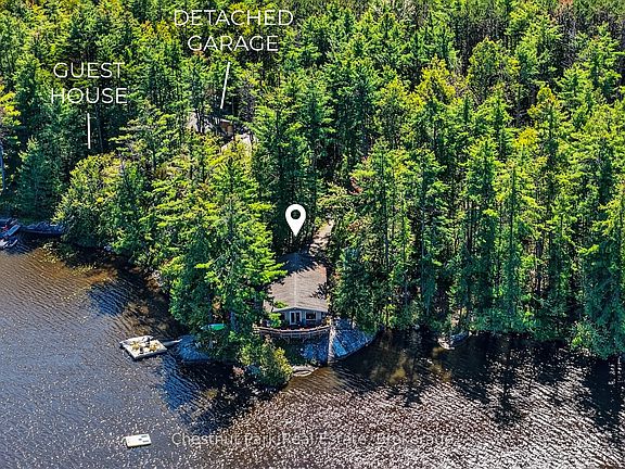 2nd image of 1048 Nora Ln