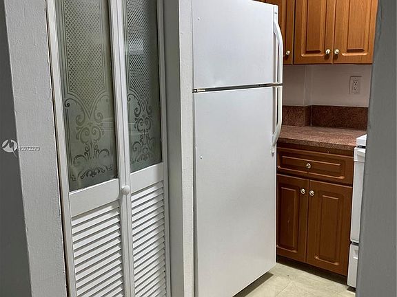 3rd image of 8185 NW 7th St APT 305