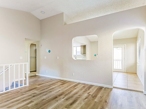 5th image of 1232 W Riviera Dr