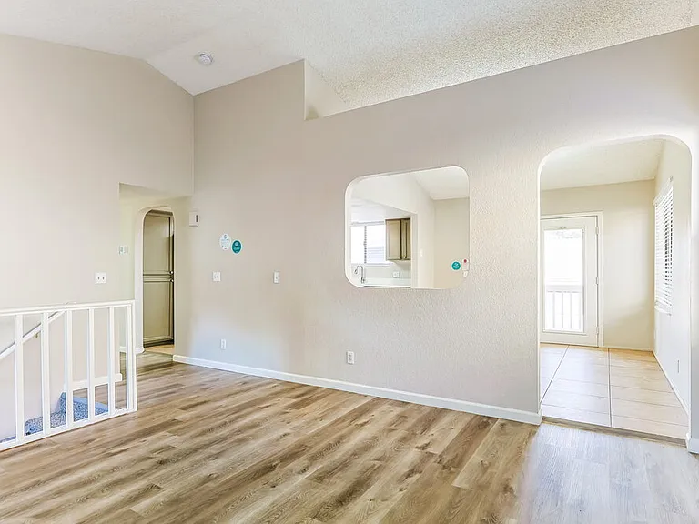 1232 W Riviera Dr — Photo 5