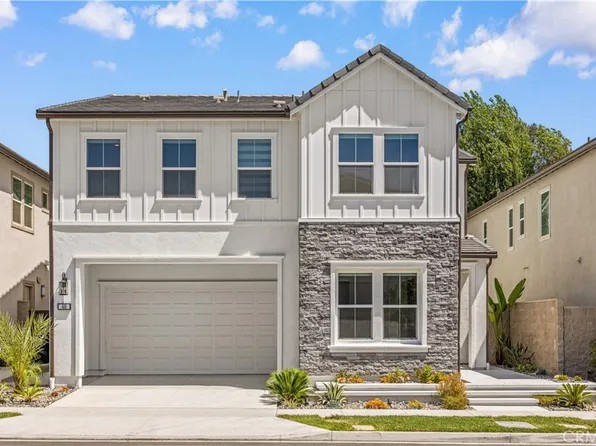 400 Riverbend, Lake Forest, CA 92630
