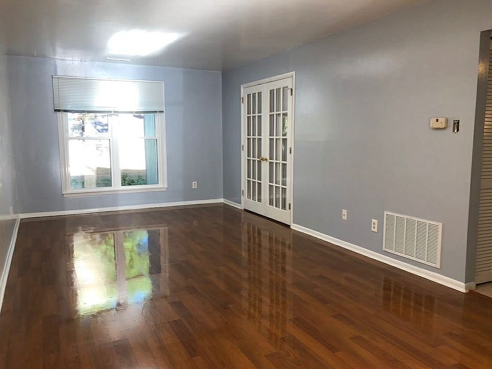 1st image of 1825 Bridgetown Pike APT 810