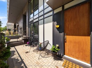 18 Rean Dr #TOWNHOUSE 3, Toronto, ON M2K0C7