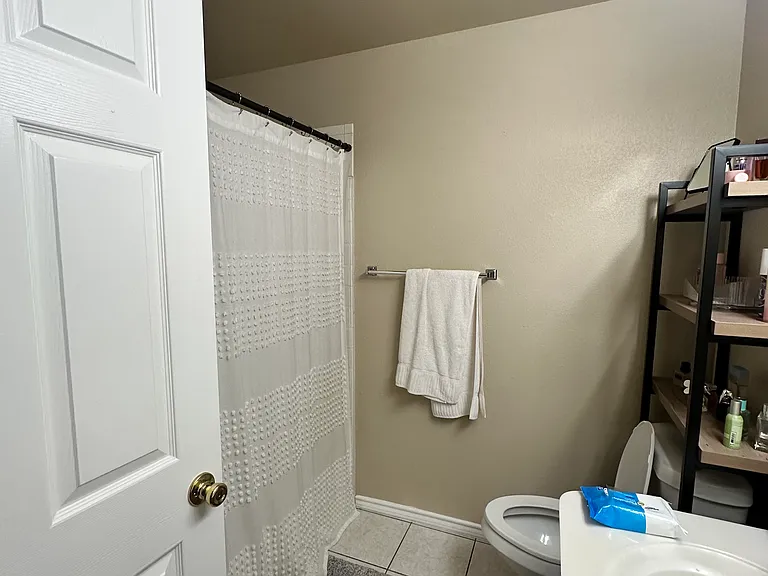 928 Austin Ct — Photo 6