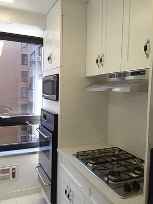 Rented by Keller Williams NYC | media 18