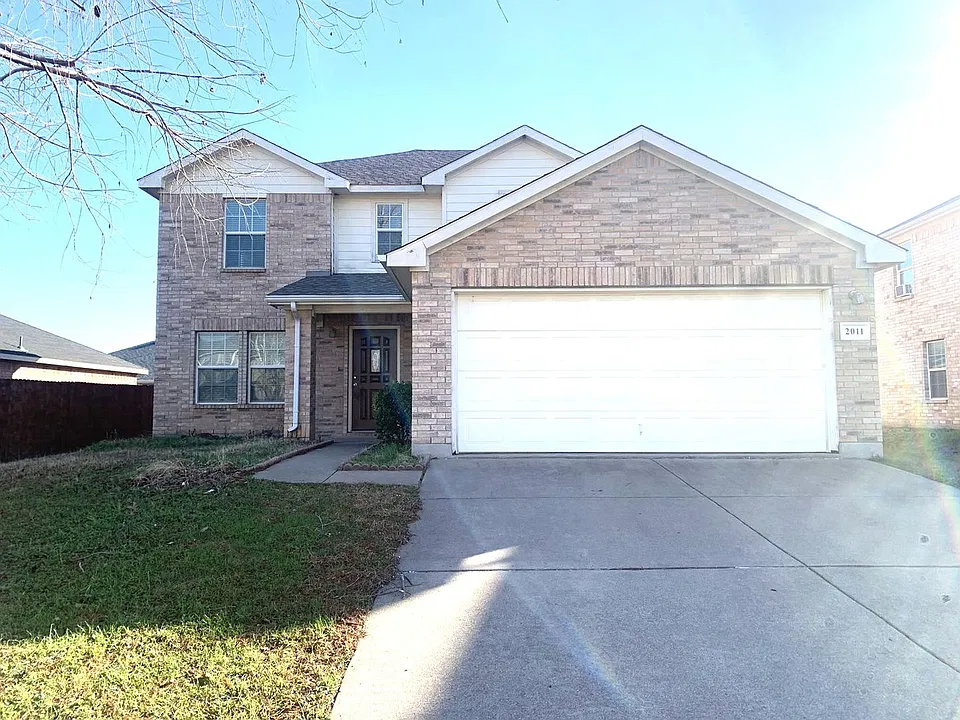 2011 Limestone Dr