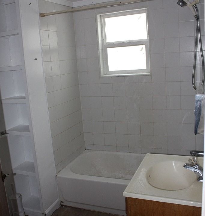 2nd image of 801 California Ave