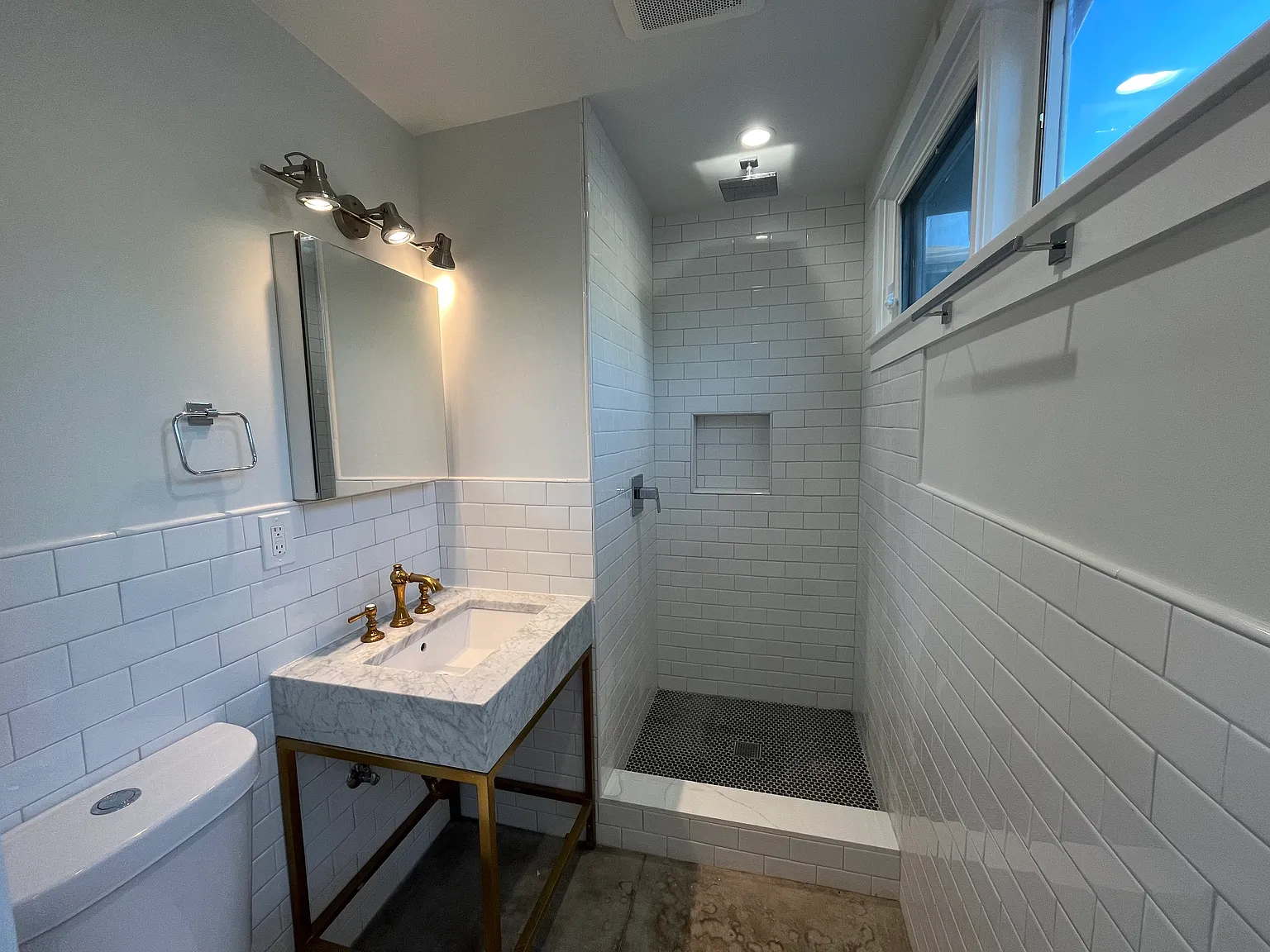 1225 Stringer Ave — Photo 4