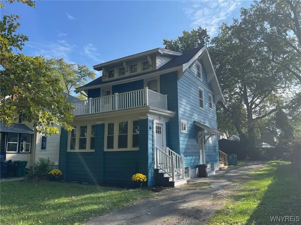 115 67th St, Niagara Falls, NY 14304