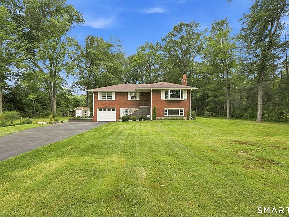 3rd image of 399 Foster Road