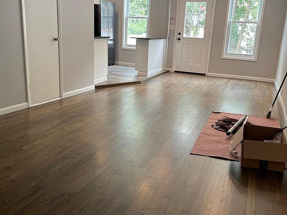 5th image of 6749 73rd Pl Floor 1