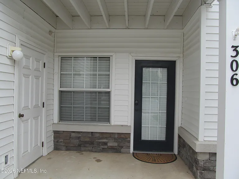 2200 Marsh Hawk Ln #306 — Photo 2