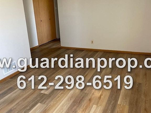 5th image of 2289 11th Ave E APT 1