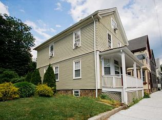 37 Farewell St, Newport, RI 02840