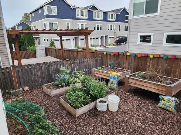 3220 147th Pl SW, Lynnwood, WA 98087