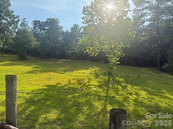 5th image of 2356 Beaver Dam Rd