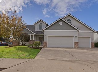 1583 SW Wright Pl, Troutdale, OR 97060