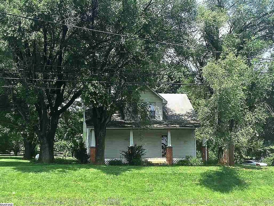 1st image of 2262 Stuarts Draft Hwy