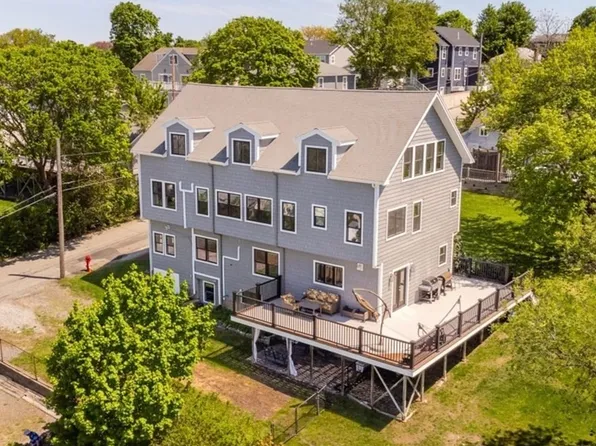 15 Dundee Rd, Quincy, MA 02171