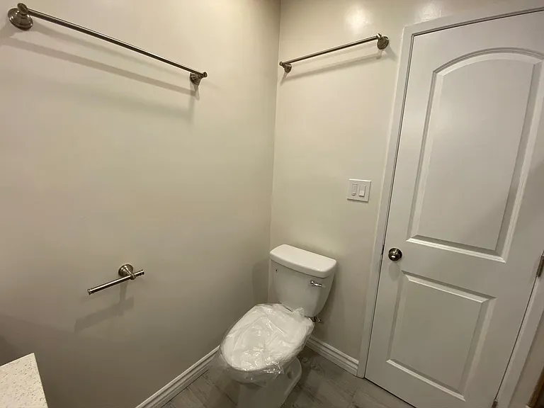 513 Avenue G #G — Photo 26