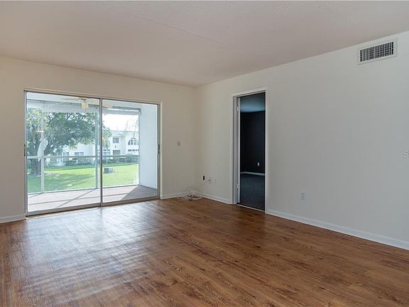 5th image of 4510 Overlook Dr NE APT 226