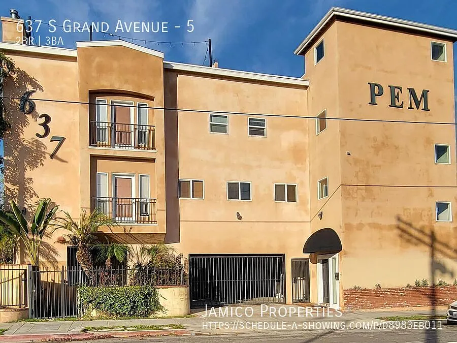 Building Photo - 637 S Grand Ave #5