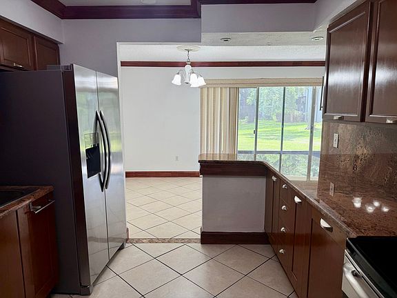 3rd image of 4407 S Semoran Blvd APT 2