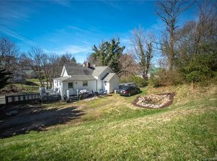 223 Elk Mountain Rd, Asheville, NC 28804