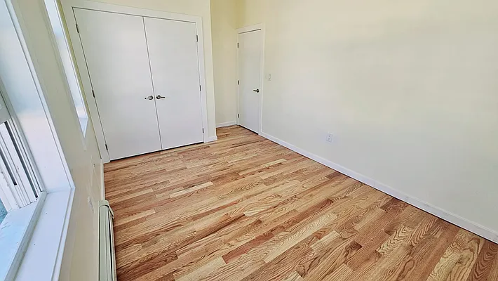 Rented by David Francis New York LLC | media 16