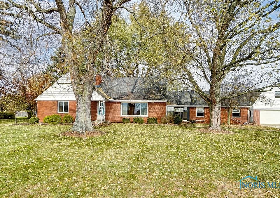 1st image of 220 Waterloo Dr