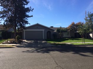 522 Sunset Dr, Merced, CA 95340
