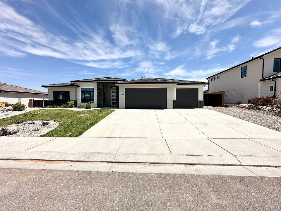1st image of 2218 E Cinder Knoll Dr