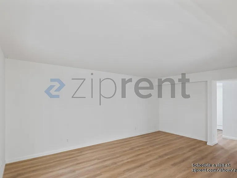 675 Sharon Park Dr #135 — Photo 7